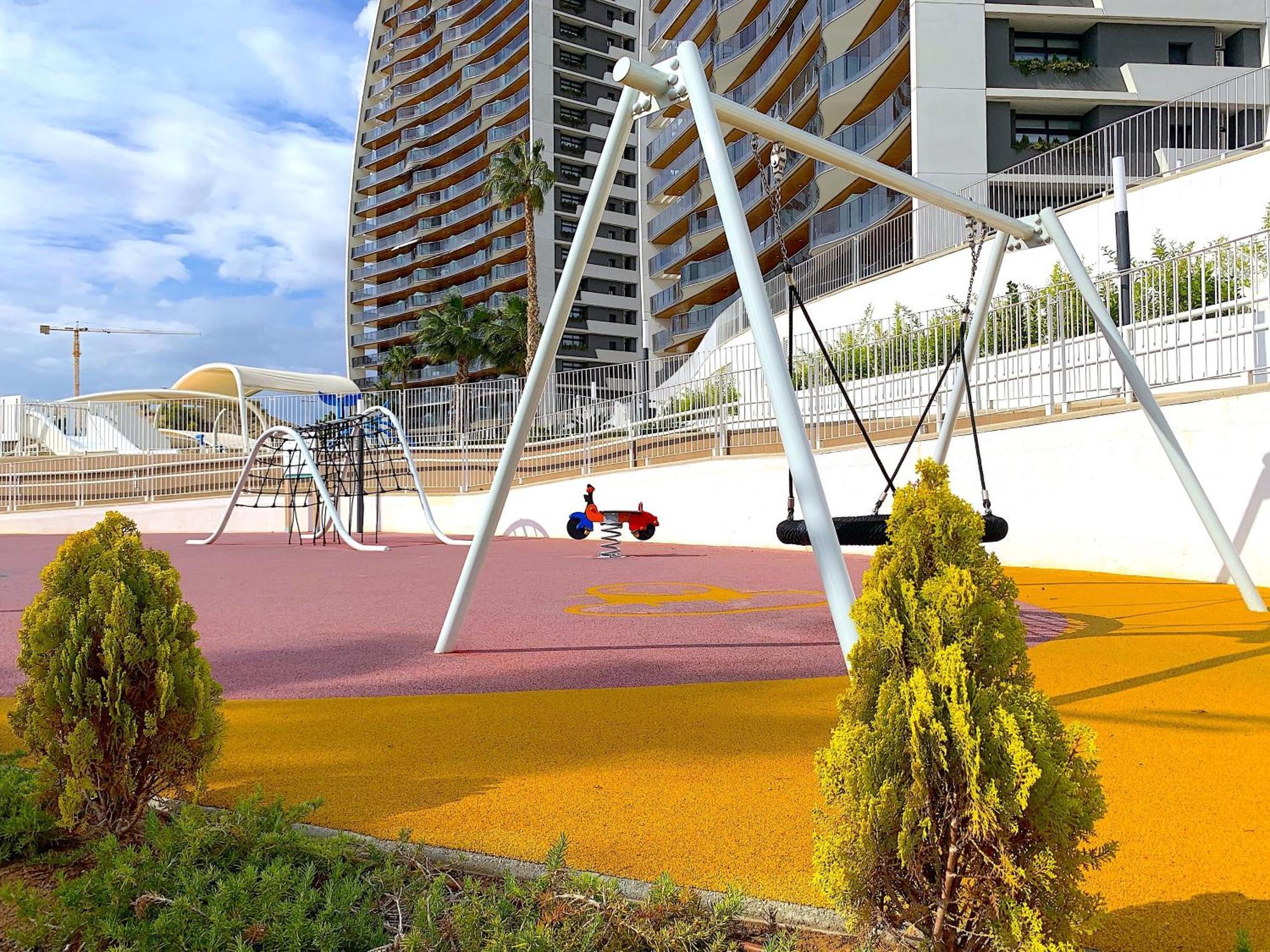 Lujoso Apartament Con Impresionantes Vistas Al Mar Benidorm Exterior photo
